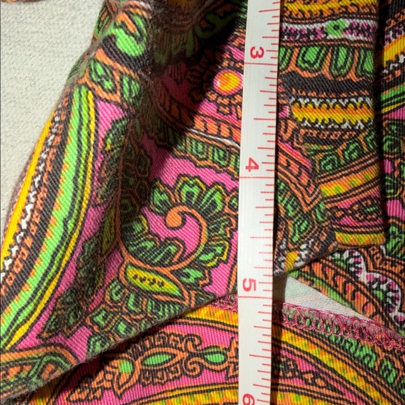 J. Crew Colorful Paisley Print Sz 6 Women's Chino Shorts w Pockets‎ - Picture 8 of 9